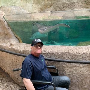 Meet your Posher, Gregory